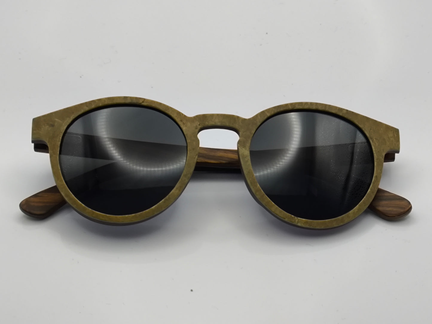 Madera y piedra: Mira-S46