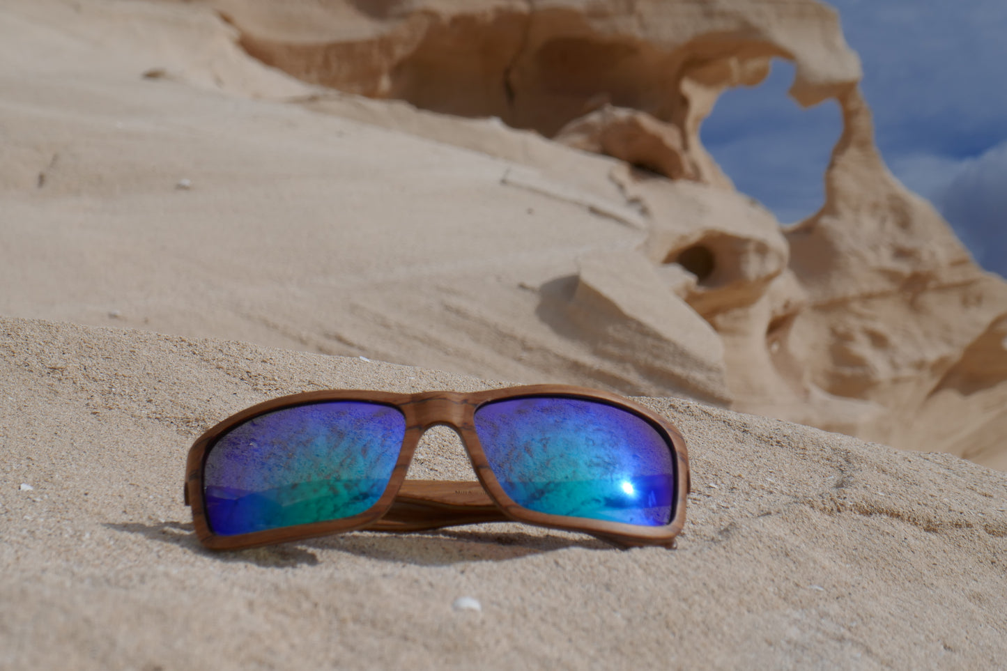 Madera curvada: MIRA-S42