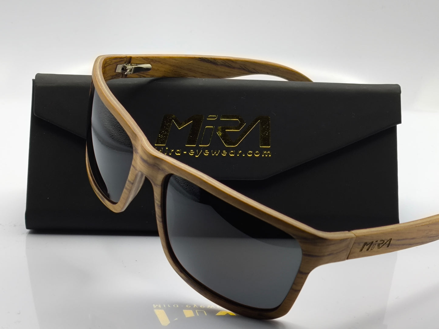 Madera curvada: MIRA-S42